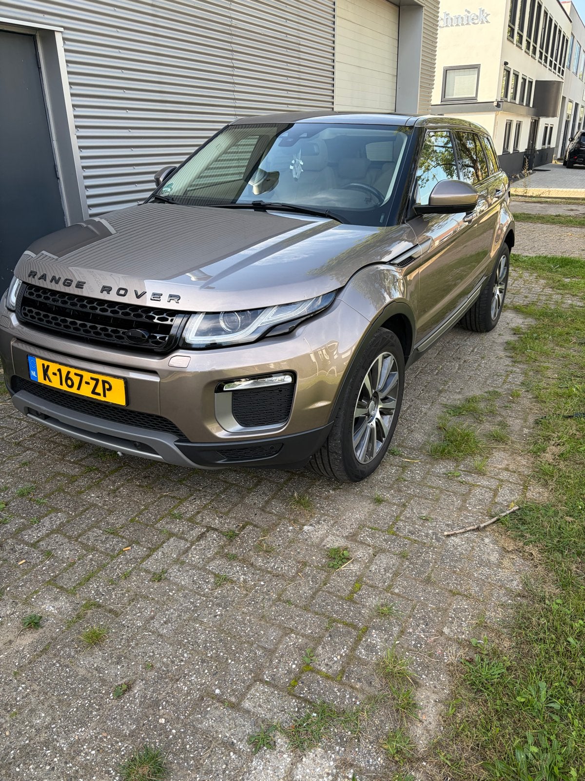 Land Rover Range Rover Evoque 2.0 TD4 4WD AUT 2016 Bruin, Auto's, Automaat, Diesel, Vierwielaandrijving, Particulier