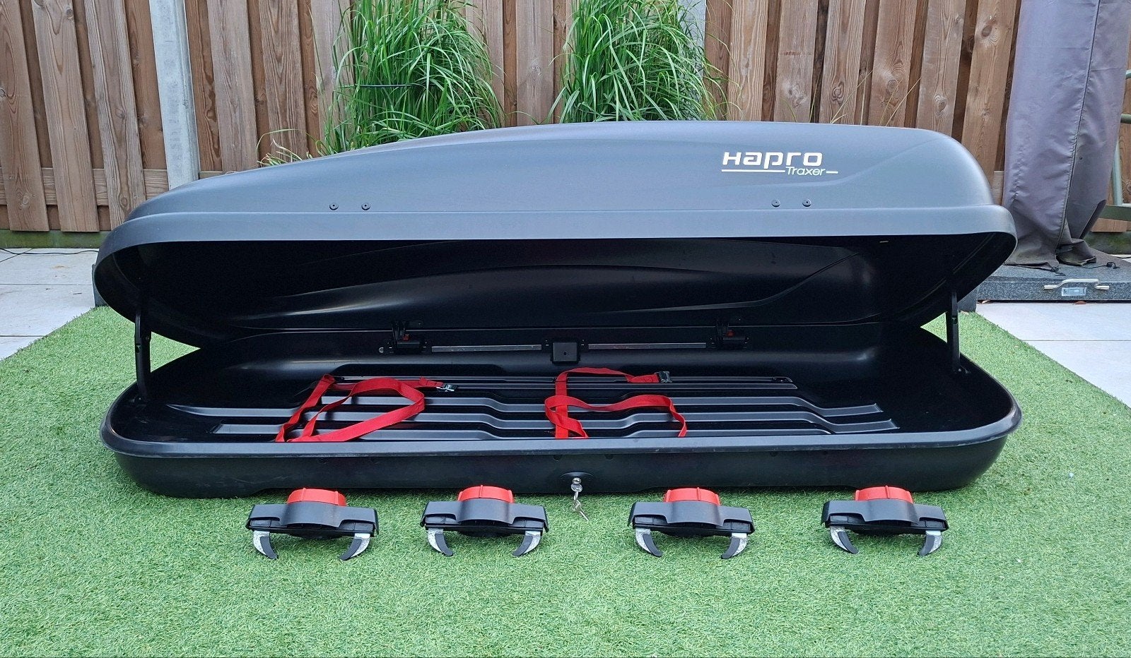Hapro Traxer 5.6 Dakkoffer 370 liter te huur Arnhem-zuid, Auto diversen, Ophalen, Zo goed als nieuw