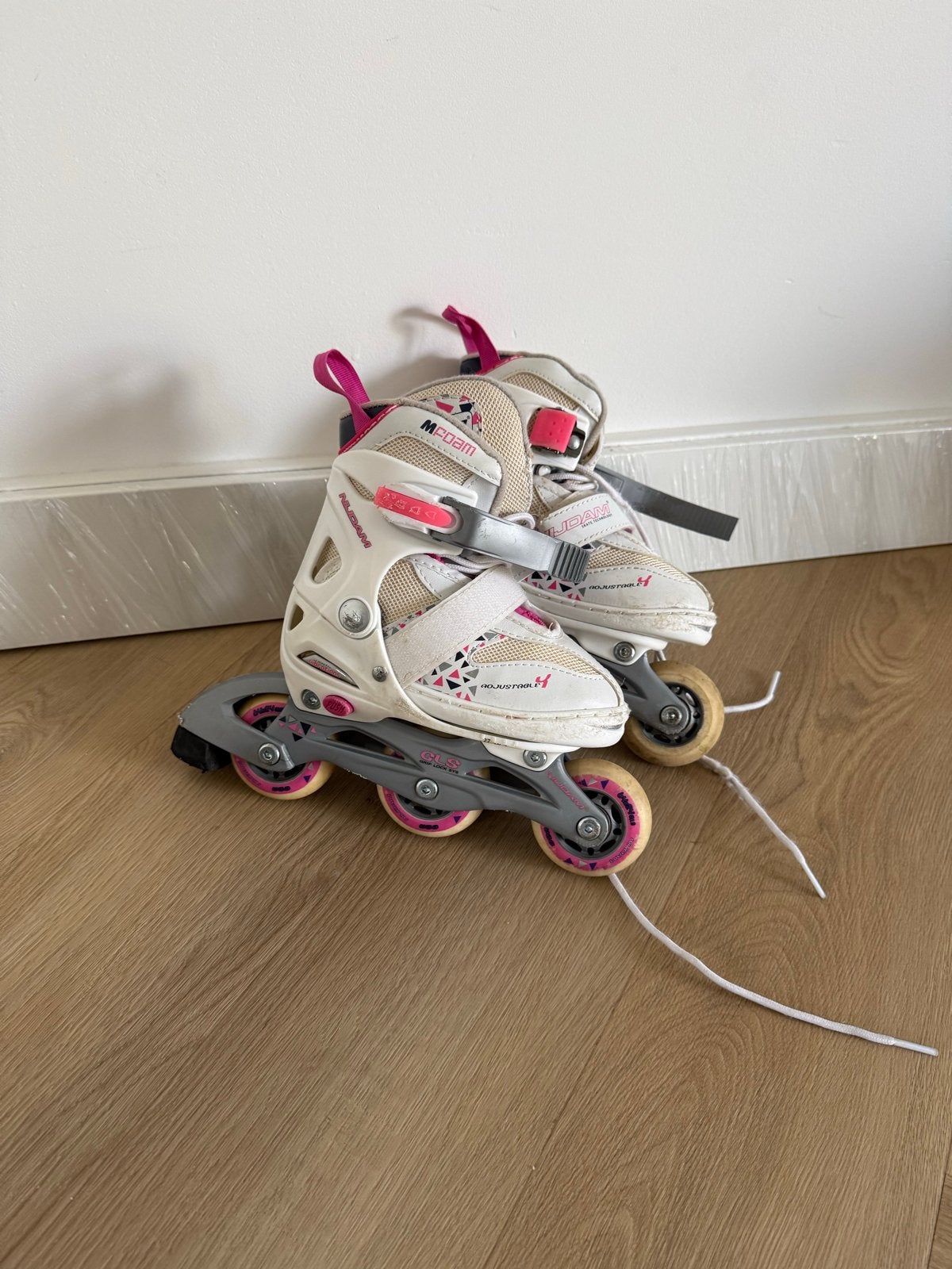 Diverse kinderschoenen: rolschaatsen, laarzen, sandalen, sne, Ophalen of Verzenden, Gebruikt, Jongen of Meisje, Laarzen