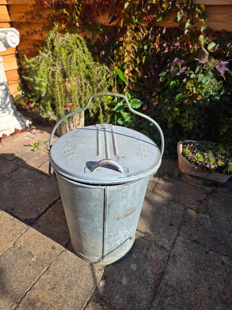 Vintage zinken vuilnisbak Arnhem, Ophalen, Gebruikt, 40 liter of meer, Metaal