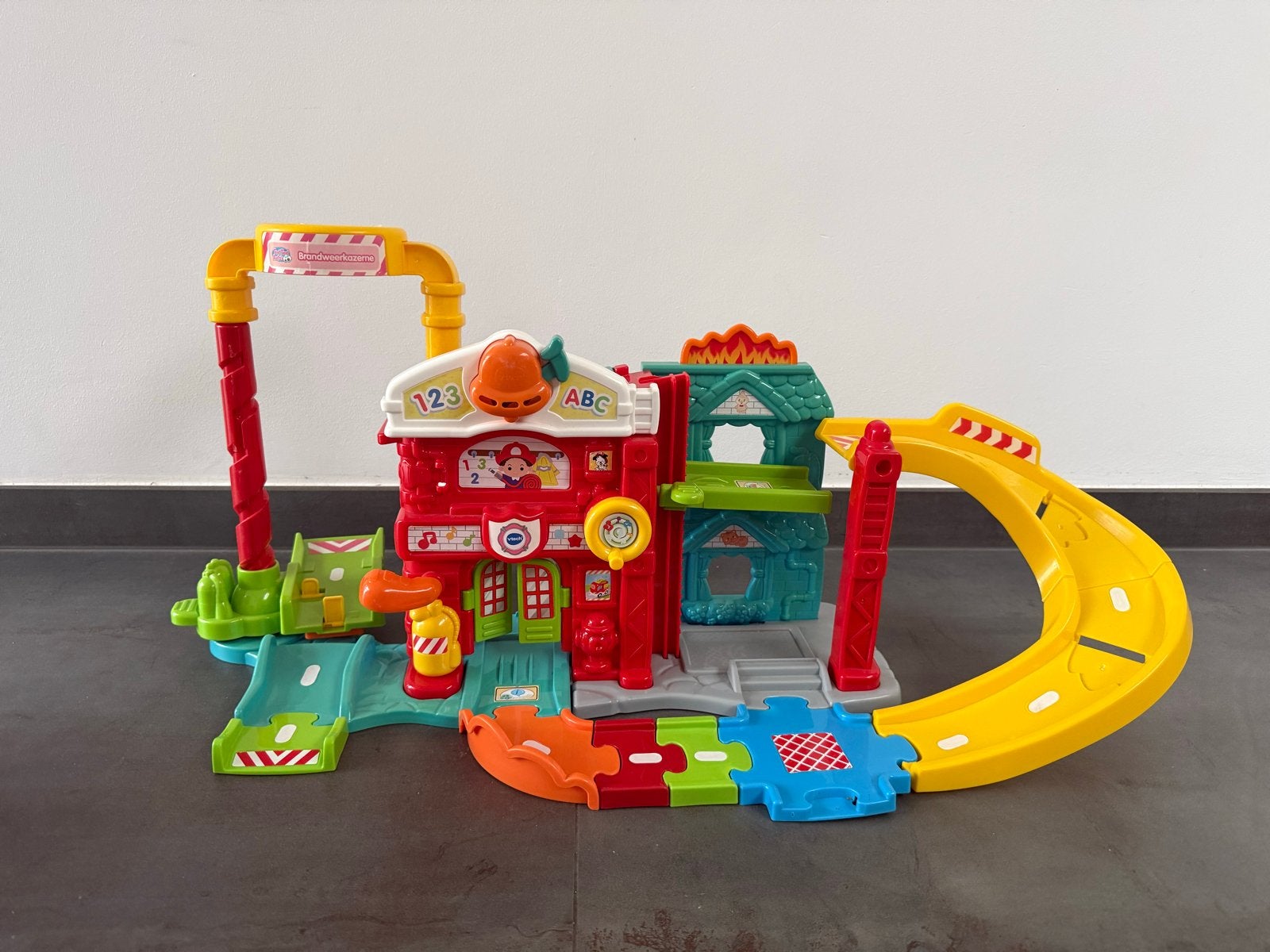 VTech Toet Toet Auto's Brandweerkazerne Speelset, Ophalen of Verzenden, Gebruikt, 6 maanden tot 2 jaar