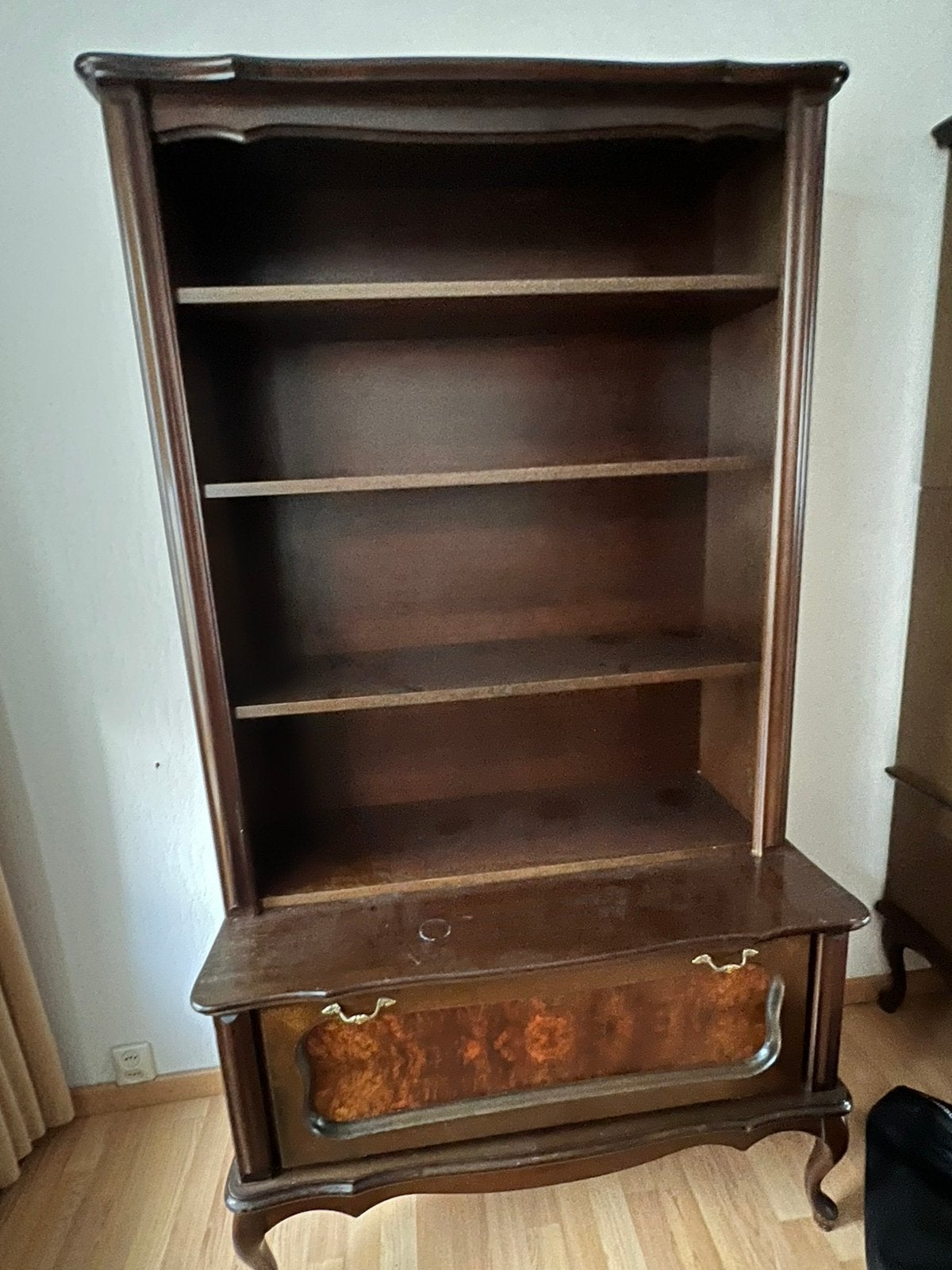 Klassiek houten kastje / boekenkastje, Ophalen, 50 tot 100 cm, Zo goed als nieuw, Minder dan 100 cm