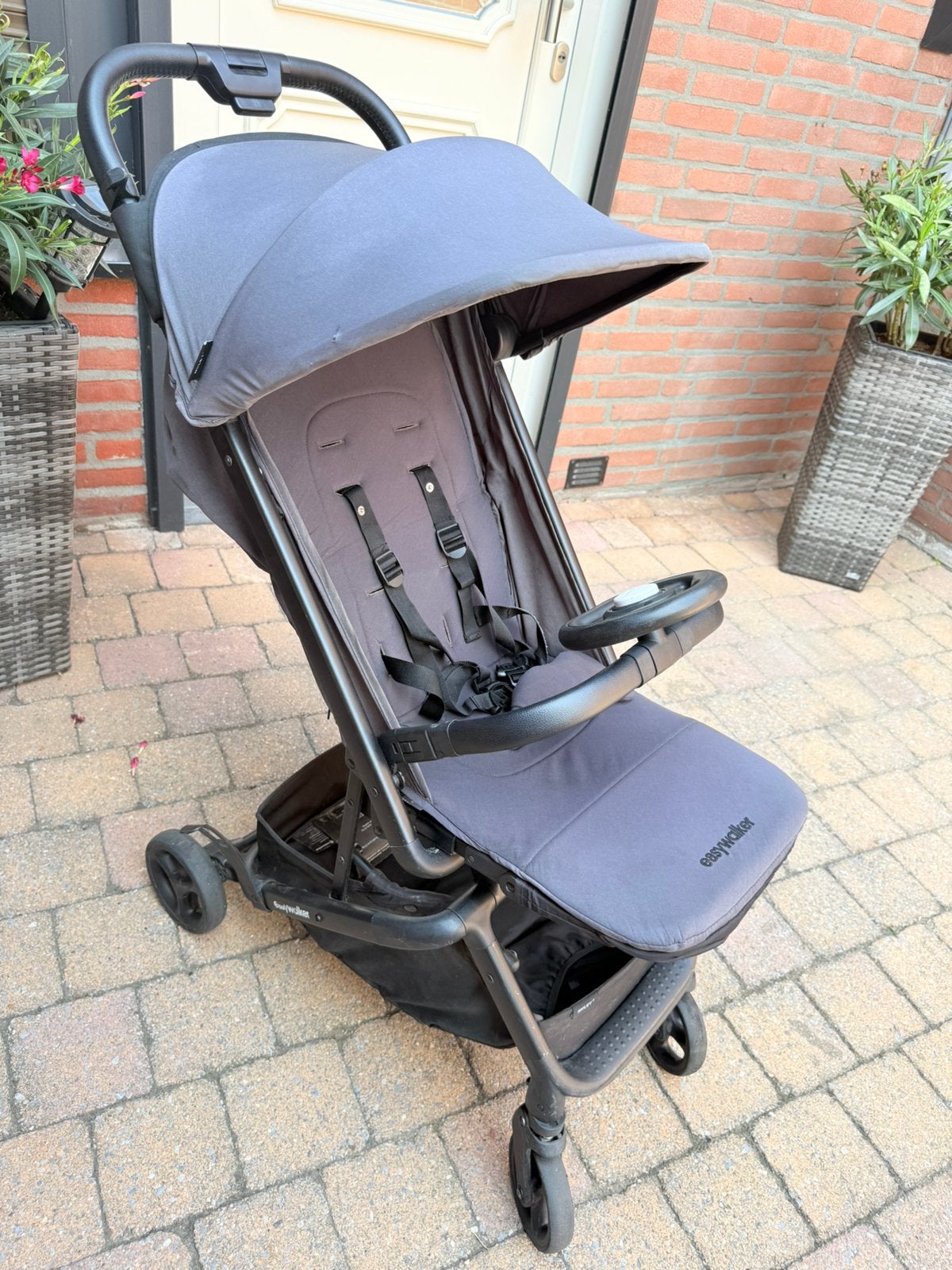 Easywalker kinderwagen, Ophalen, Zo goed als nieuw