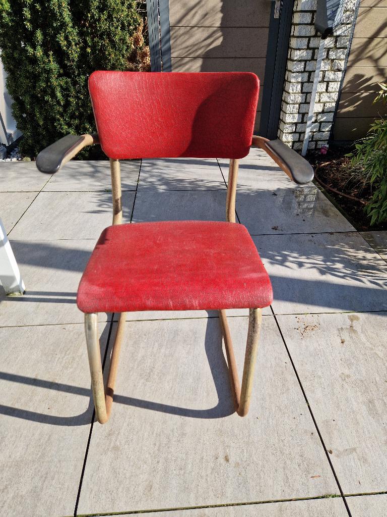 Gipsen stoel 50 tiger jaren vlekken motief in rood, Ophalen