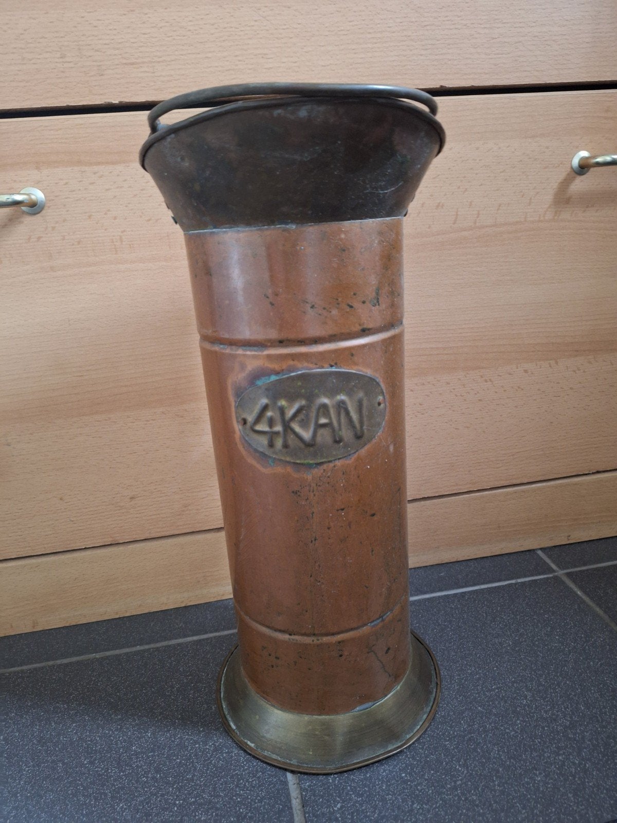 Antieke Koperen Paraplubak met '4 KAN' Reliëf, Antiek en Kunst, Antiek | Koper en Brons, Ophalen of Verzenden, Koper