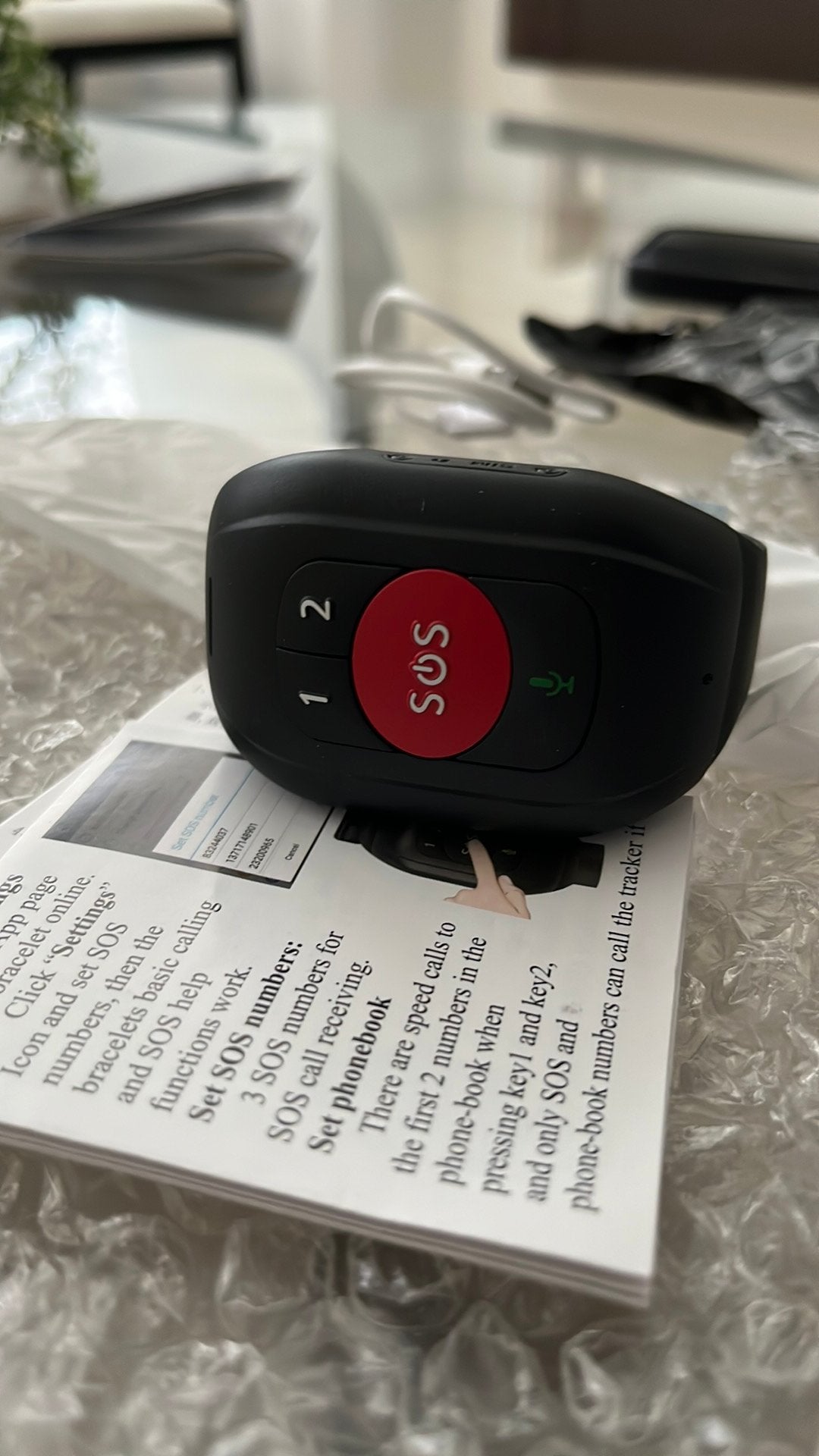 Smartwatch armband voor ouderen met 4G, Zwart, Nieuw, Ophalen of Verzenden, Waterdicht