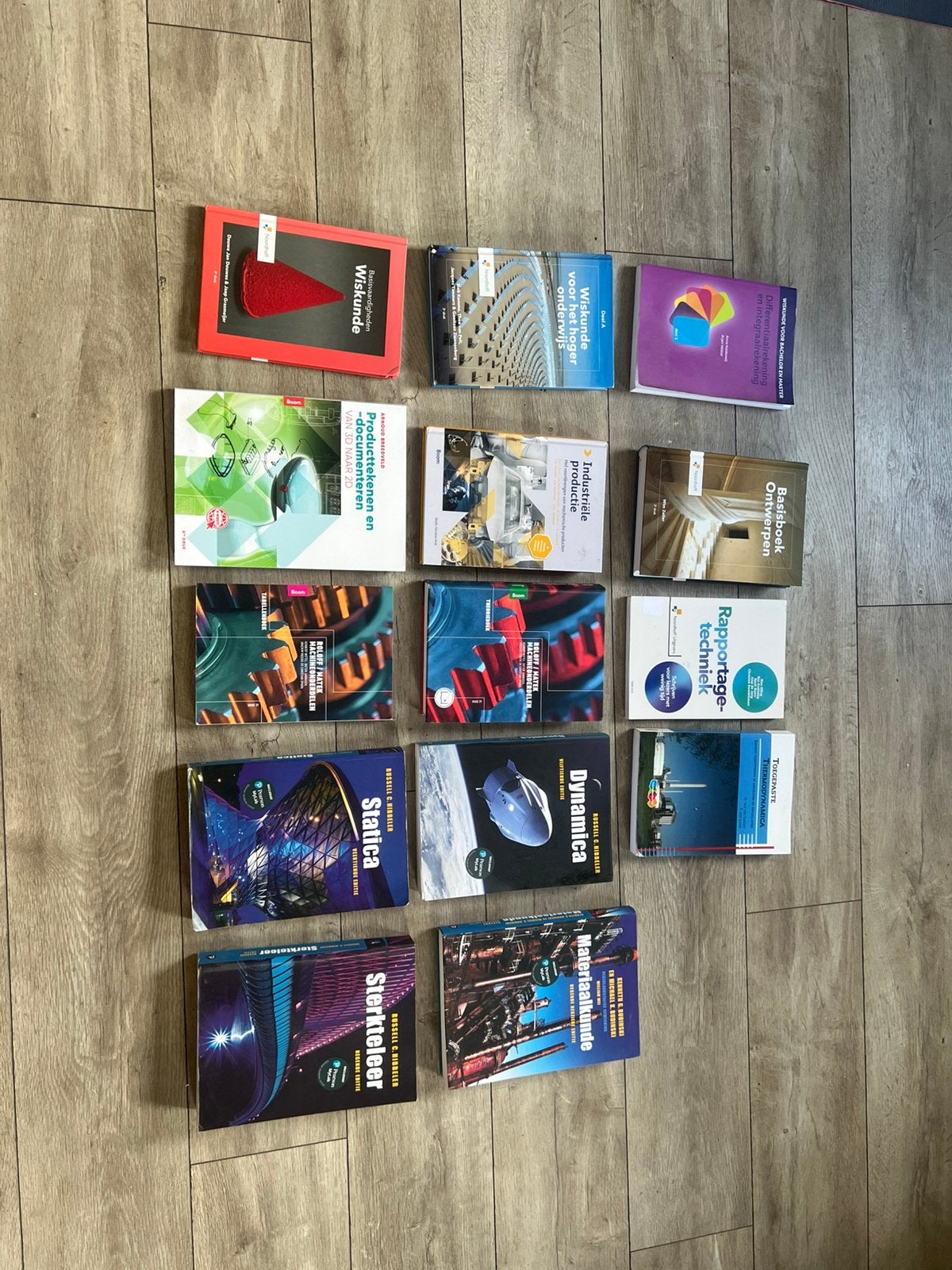 Complete boekenpakket Werktuigbouwkunde (WTB) – 1e jaar HBO, Boeken, Ophalen of Verzenden, Zo goed als nieuw, Overige niveaus