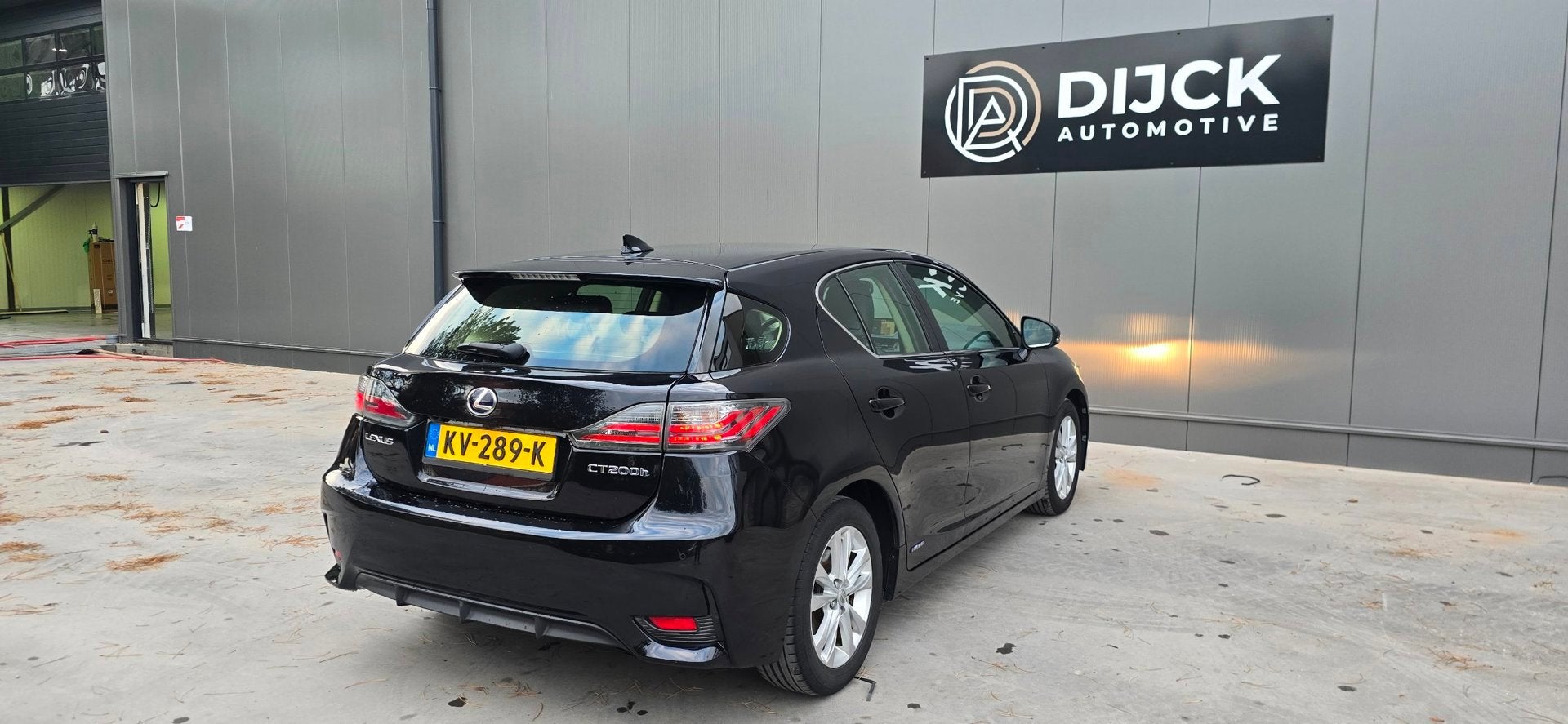 Lexus CT 200h F Sport Line|Leder Stoelverwarming Camera, Auto's, Gebruikt, 4 cilinders, Zwart, Leder