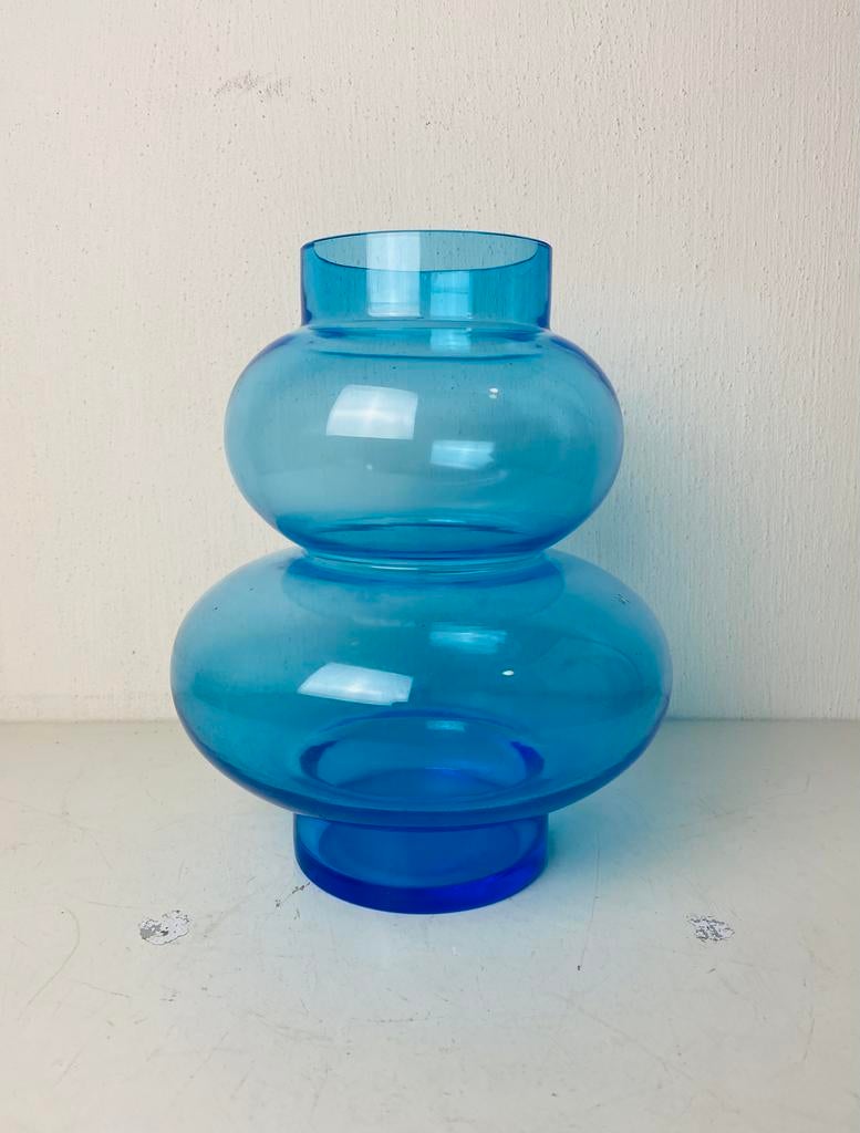 Blauw glazen bollen vaas , handgeblazen, Verzamelen, Retro, Ophalen of Verzenden, Huis en Inrichting