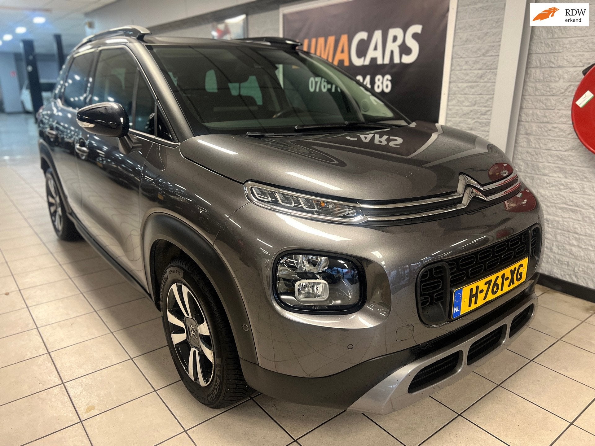 Citroen C3 Aircross 1.2 PureTech S&S Shine | Distri. V.V |, Auto's, 840 kg, Gebruikt, Euro 6, 1199 cc