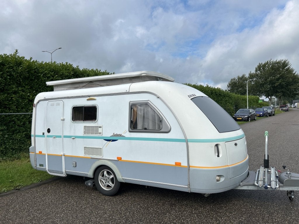 Eriba Future 480 LUIFEL, VOORTENT, MOVER, Standaardzit, Bedrijf, 4 tot 5 meter, Holzstraße 19, D-88339 Bad Waldsee, Duitsland