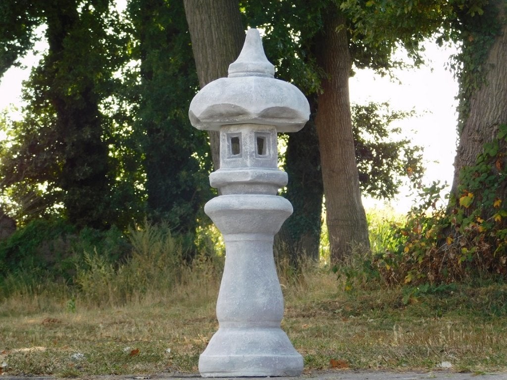 Eenmalig: Japanse Tuinlantaarn - 80 cm - Steen, Tuin en Terras, Tuinbeelden, Steen, ., Overige typen, Ophalen of Verzenden