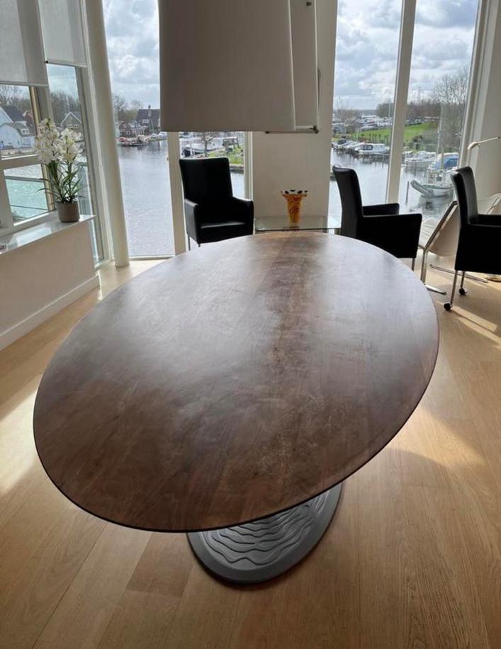 Ovale Leolux thebe design eettafel 240x110, Ophalen of Verzenden, Zo goed als nieuw, Ovaal, 200 cm of meer