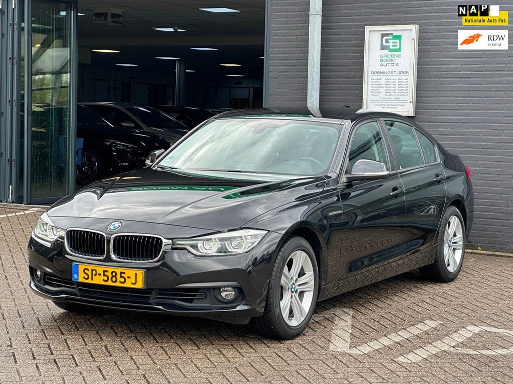 BMW 3-serie 318i/2E EIG/XENON/DEALERONDERHOUDEN/NL-AUTO NAP!, Auto's, BMW, Automaat, Gebruikt, Euro 6, Zwart