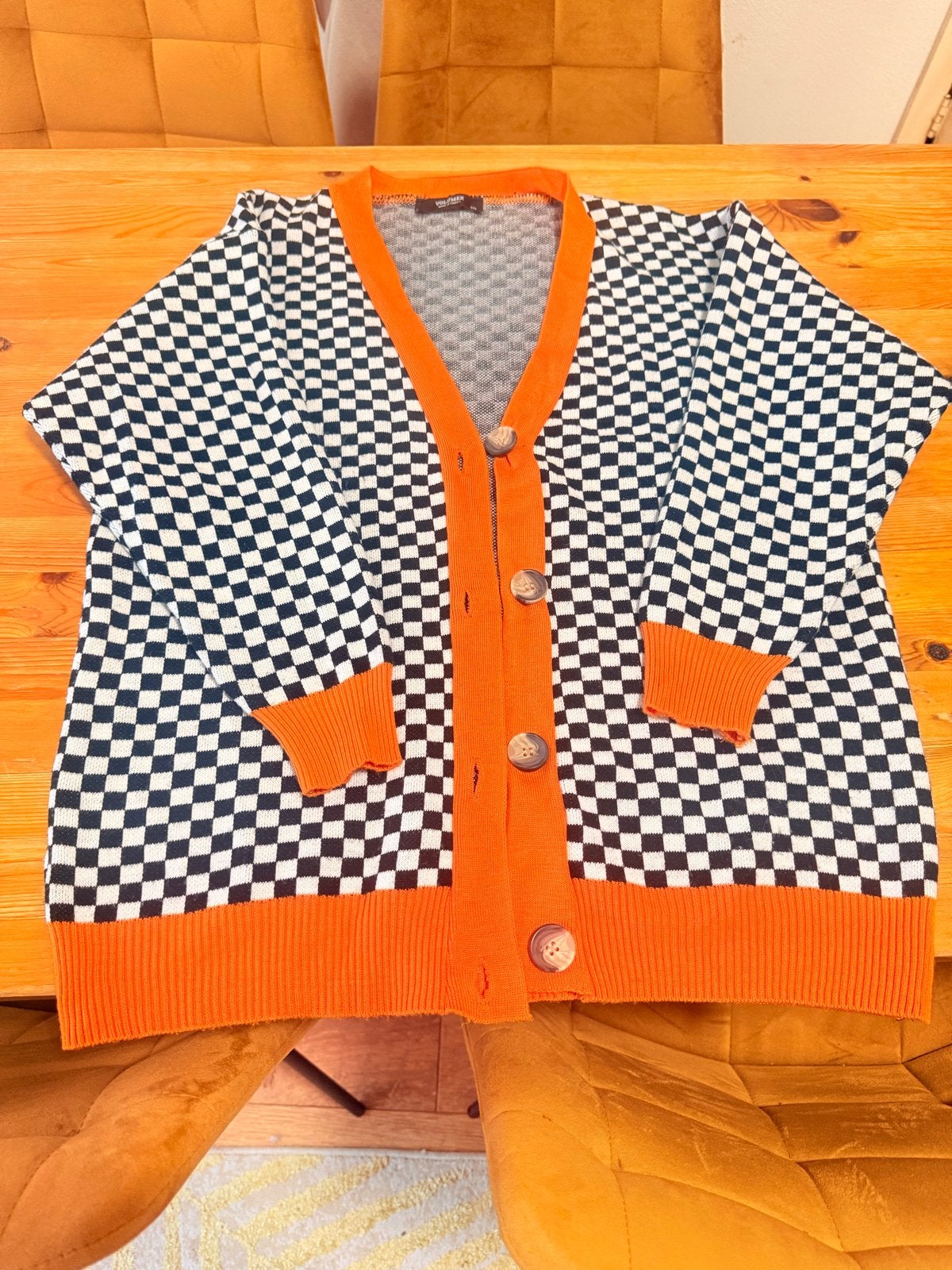 Volumex Geruite Cardigan / Vest met Oranje Details, Ophalen, Zo goed als nieuw, Maat 46/48 (XL) of groter, Oranje