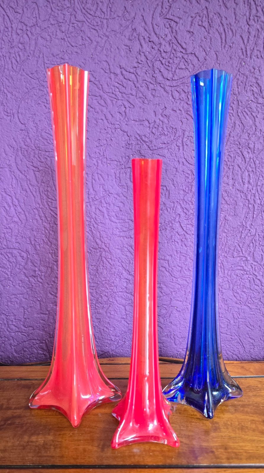 Schwung vazenset van 3 – Jaren '70/'80 – Fluorescerend glas, Handgemaakt, Ophalen of Verzenden, 40 cm, Rood