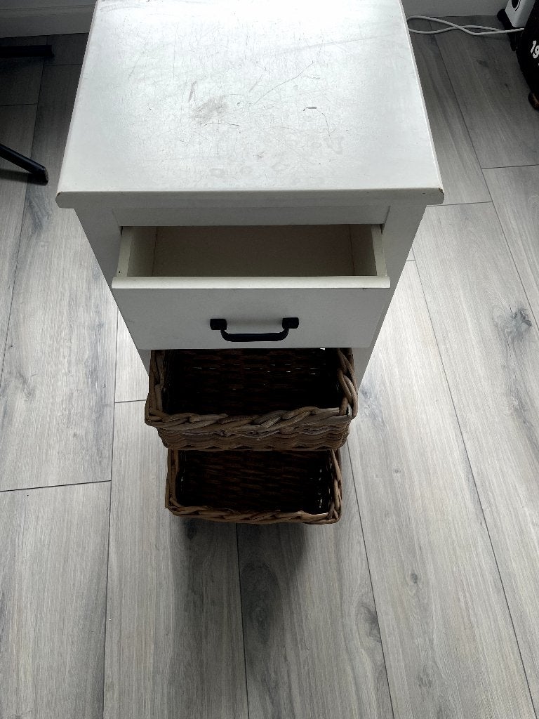 Kastje, Ophalen, Minder dan 50 cm, Gebruikt, Landelijk
