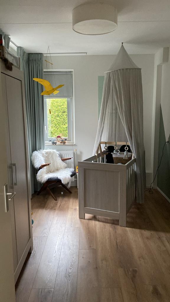Complete Babykamer Uitzet: Ledikant, Commode, Kledingkast, Ophalen of Verzenden, Gebruikt, Jongetje of Meisje