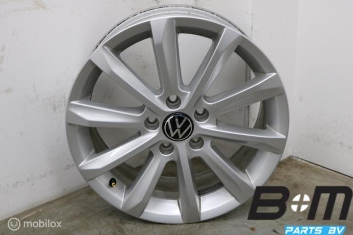 ORIGINEEL! 17 inch Helsinki velgen VW Passat B8 3G0601025C, Gebruikt, Velg(en), 17 inch