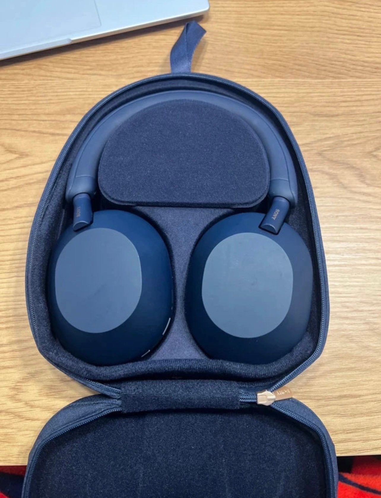 Foto 7 van Sony WH-1000XM5