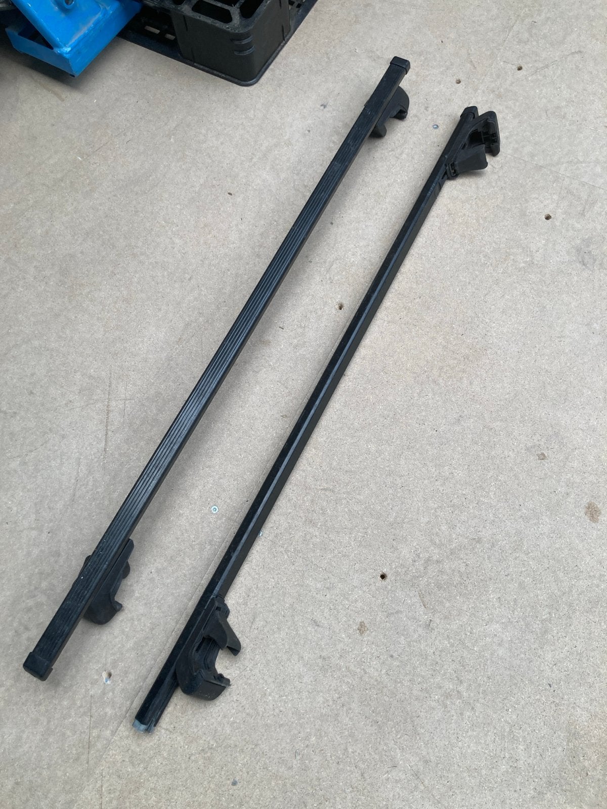 Volvo dakdragers voor dakrails (o.a. XC90), Ophalen, Gebruikt