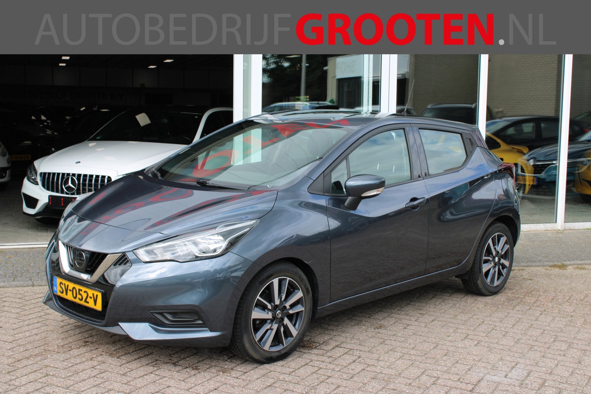 Nissan Micra 0.9 IG-T N-Connecta//Navi//Cruise//Camera!, Auto's, Voorwielaandrijving, 898 cc, Stof, Gebruikt