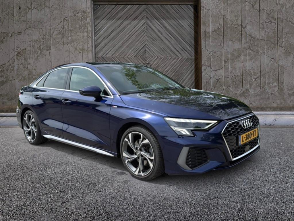 Audi A3 Limousine 35 TFSI edition one (bj 2020, automaat), 4 cilinders, Blauw, Bedrijf, 690 kg