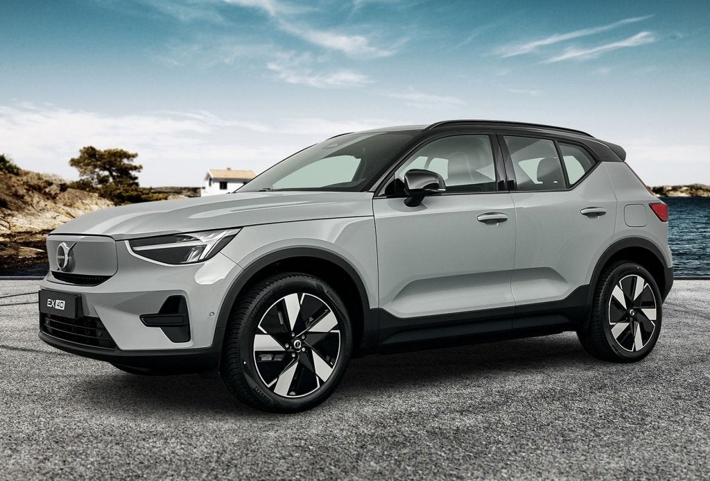 Volvo EX40 Extended Range Ultra Dark Europa (bj 2026), Auto's, Volvo, 0 cilinders, 82 kWh, 252 pk, Nieuw