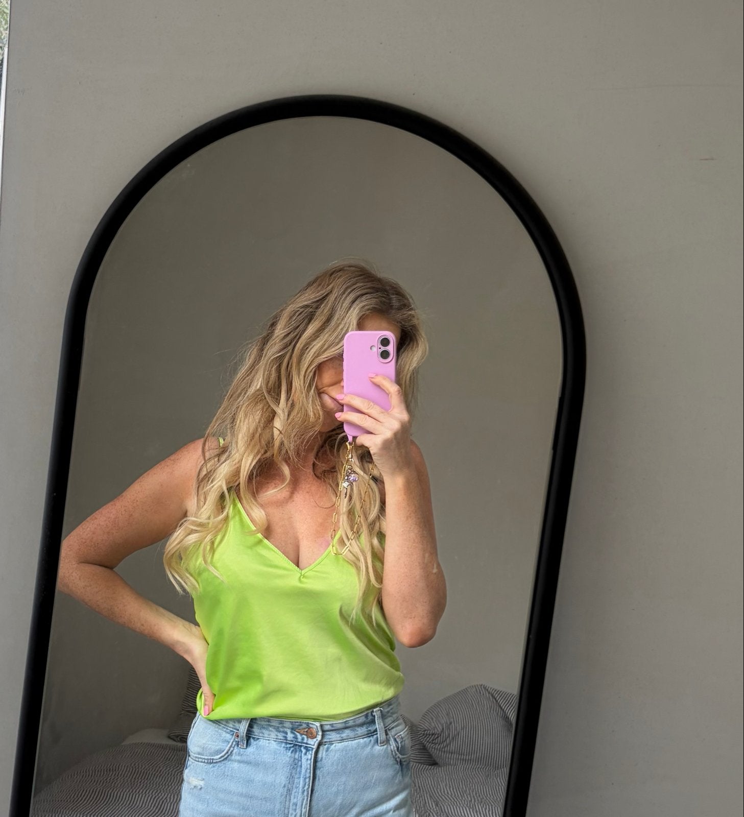 Zara satijnen festival top met spaghettibandjes, Kleding | Dames, Tops, Maat 42/44 (L), Ophalen of Verzenden, Zo goed als nieuw