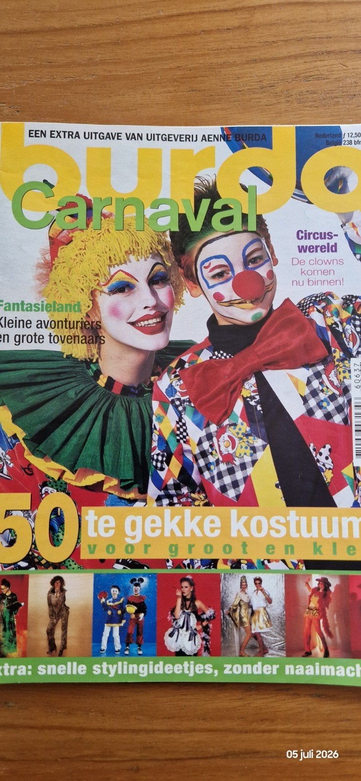 Burda Carnaval naaipatronenboek - 50 gekke kostuums, Ophalen of Verzenden, Jongen of Meisje
