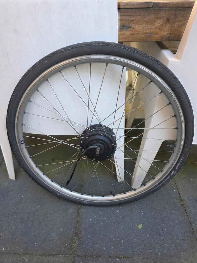 Qwic voorwiel met motor., Ophalen, Motor