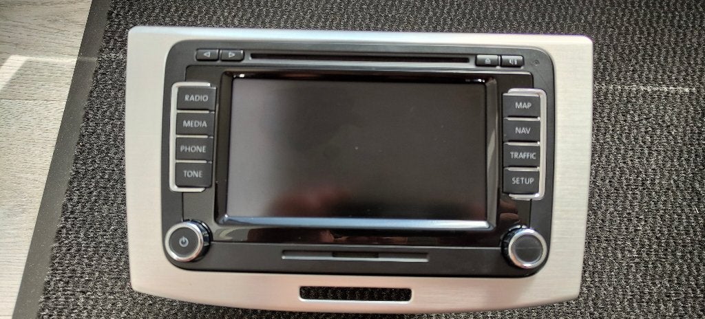 Original VWRNS 510 Radio Navigation SSD 1T0 035 680 B SSD, Ophalen