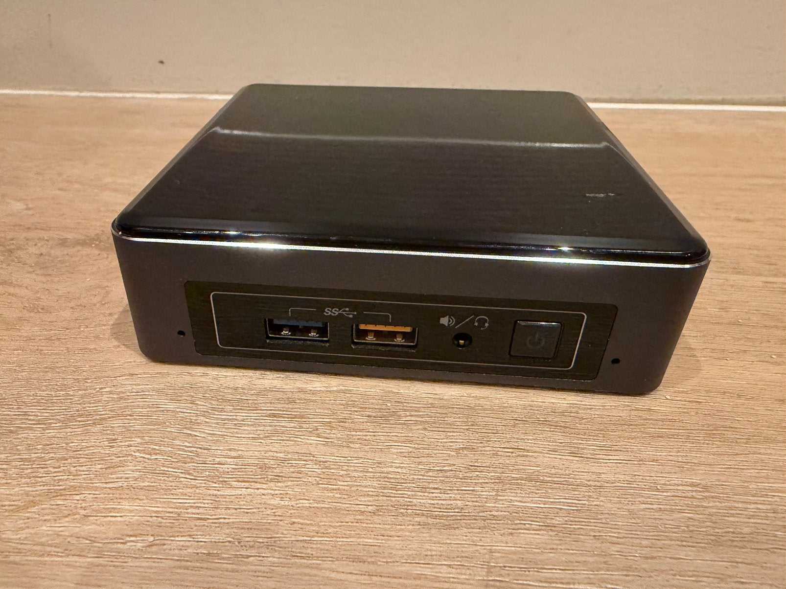 Intel Nuc7 i3 16Gb ram en 265gb nvme opslag, Computers en Software, Gebruikt, Ophalen of Verzenden, SSD, 3 tot 4 Ghz
