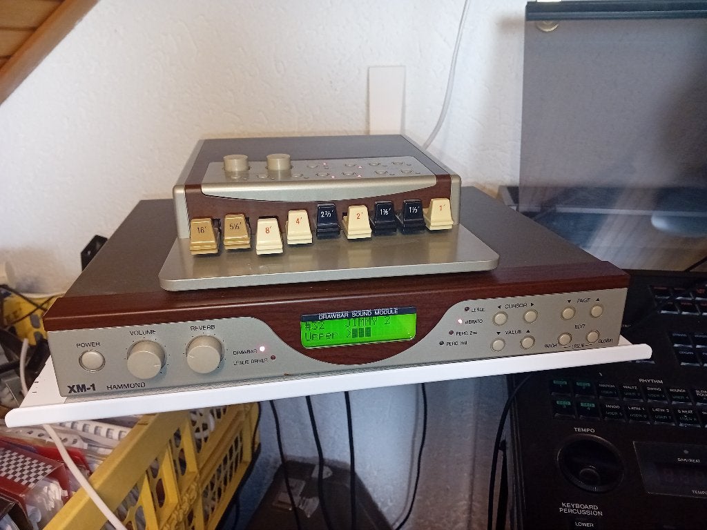Hammond XM-1 Sound Module + XMc-1 Drawbar Controller, Muziek en Instrumenten, Orgels, Zo goed als nieuw, Hammondorgel, 3 klavieren