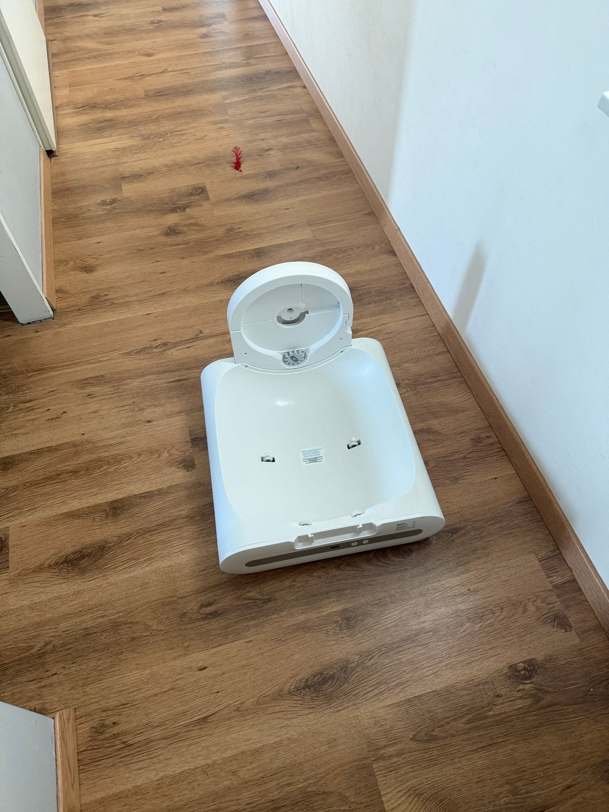 Poopy nano 2 onderstel, Zo goed als nieuw, Robotstofzuiger, Reservoir, Oplaadstation