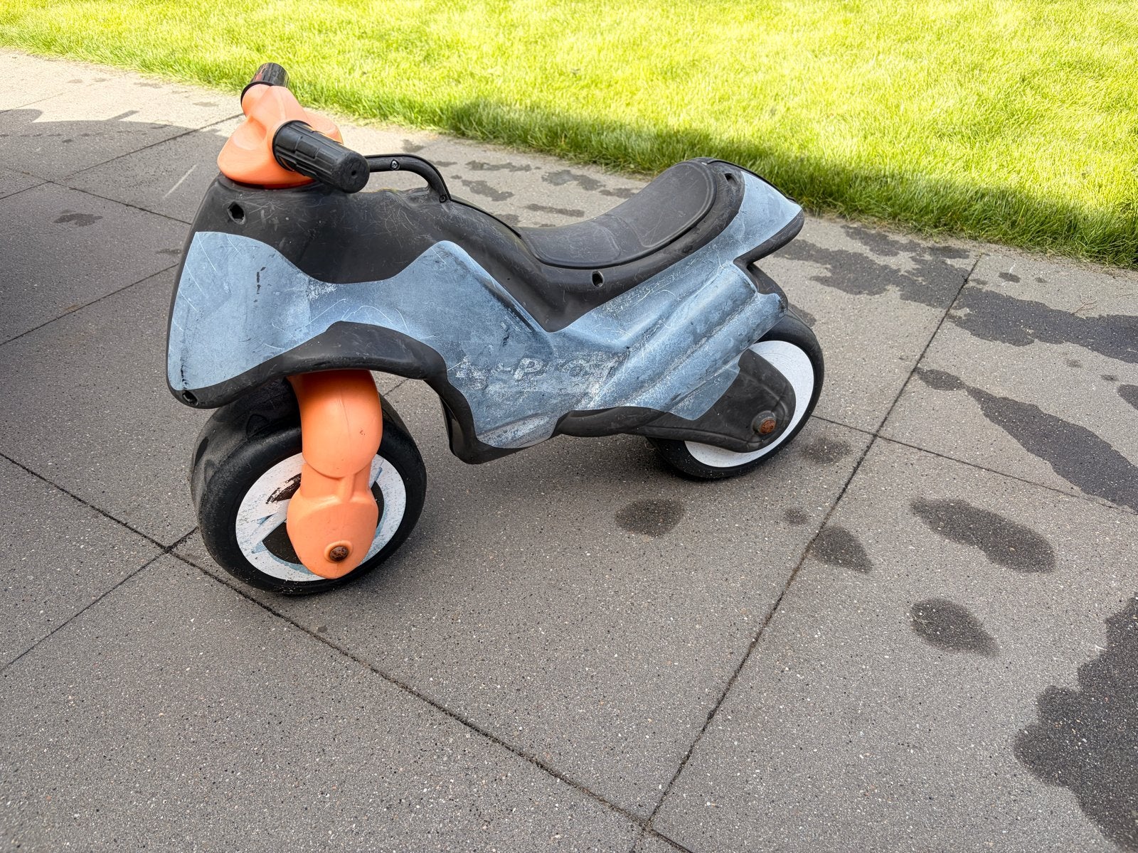 Loopmotortje in gebruikte staat - Gratis af te halen, Ophalen, Gebruikt, Loopfiets