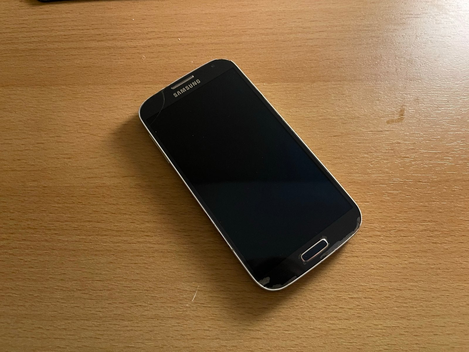 Samsung Galaxy S4 - Gebruikt, Gebruikt, Zwart, Touchscreen, Ophalen of Verzenden