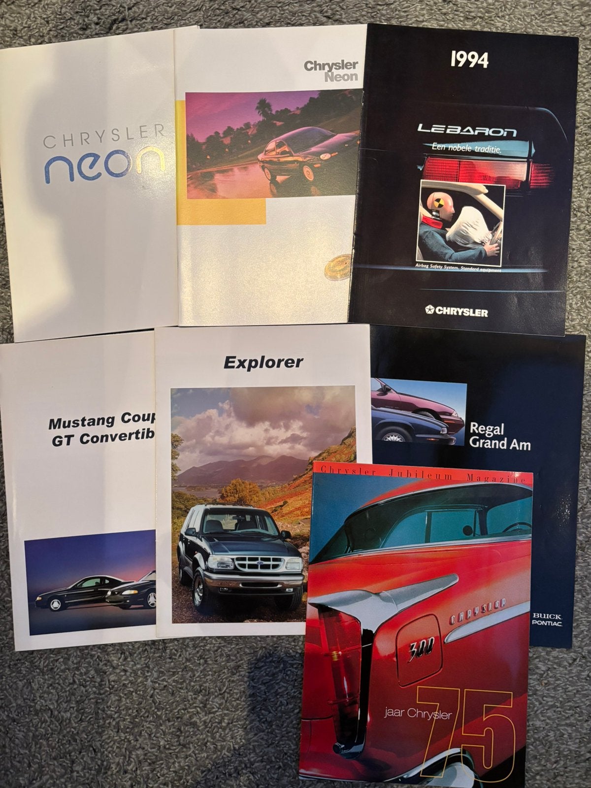 Pakket brochures Ford Chrysler Pontiac Buick, Ophalen of Verzenden, Gelezen, Ford