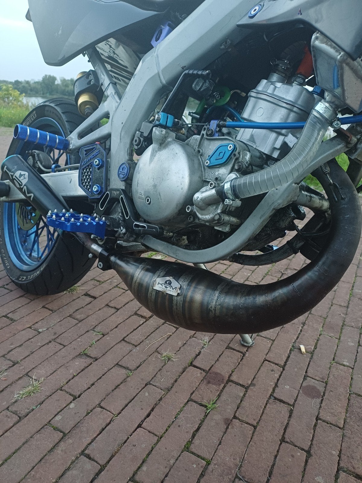 KRM 70-80cc uitlaat met demper voor Derbi (gebruikt), Ophalen of Verzenden, Gebruikt, Uitlaat, KRM