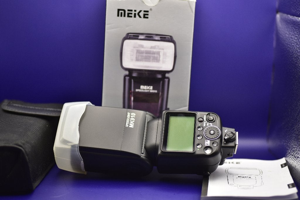 Flitser Meike MK910 Speedlite voor Nikon, Ophalen of Verzenden, Zo goed als nieuw, Overige merken
