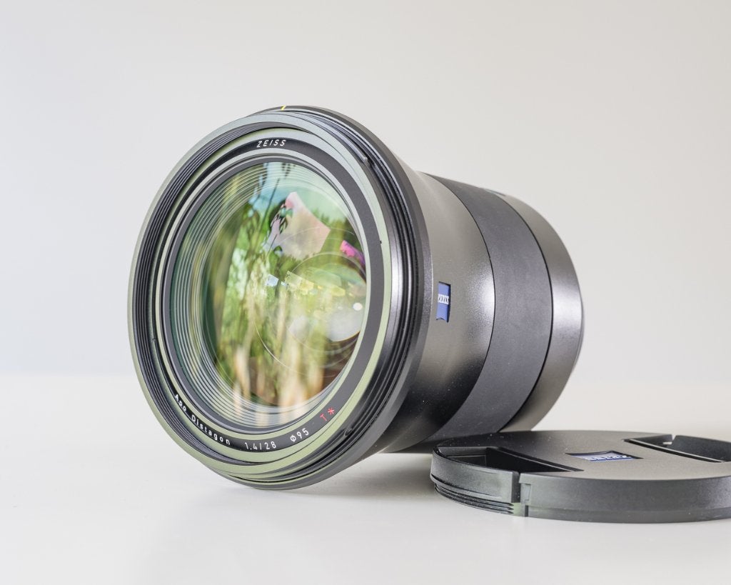 Zeiss Otus 1.4/28 Apo Distagon T* ZF.2 (nieuwstaat, doos), Audio, Tv en Foto, Handmatige focus, Zo goed als nieuw, 28 mm, Groothoeklens