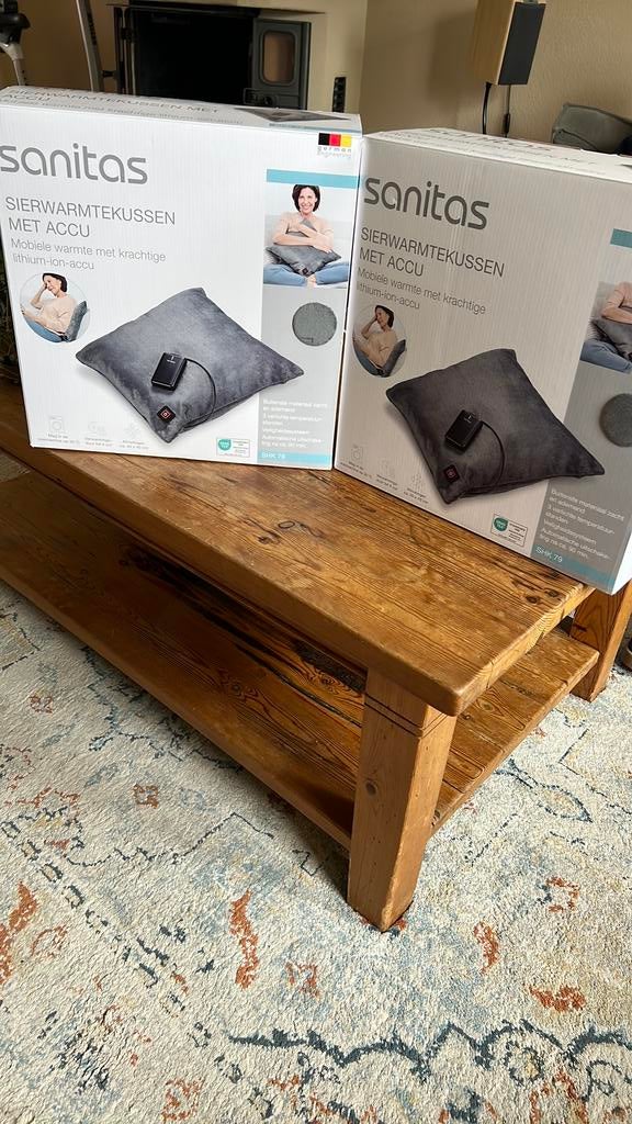 Twee stuks Sanitas sier warmtekussen met accu nieuw, Ophalen, Nieuw, Grijs, Vierkant