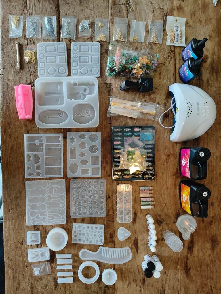Grote Resin Sieraden Maakset - UV Lamp, Mallen & Accessoires, Ophalen, Zo goed als nieuw, Overige typen