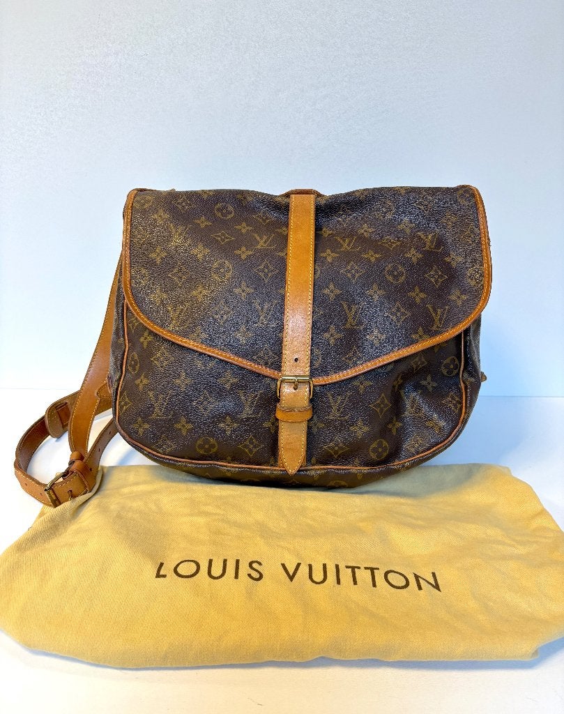 LOUIS VUITTON Saumur monogram crossbody bag tas, Sieraden, Tassen en Uiterlijk, Ophalen of Verzenden, Zo goed als nieuw, Bruin