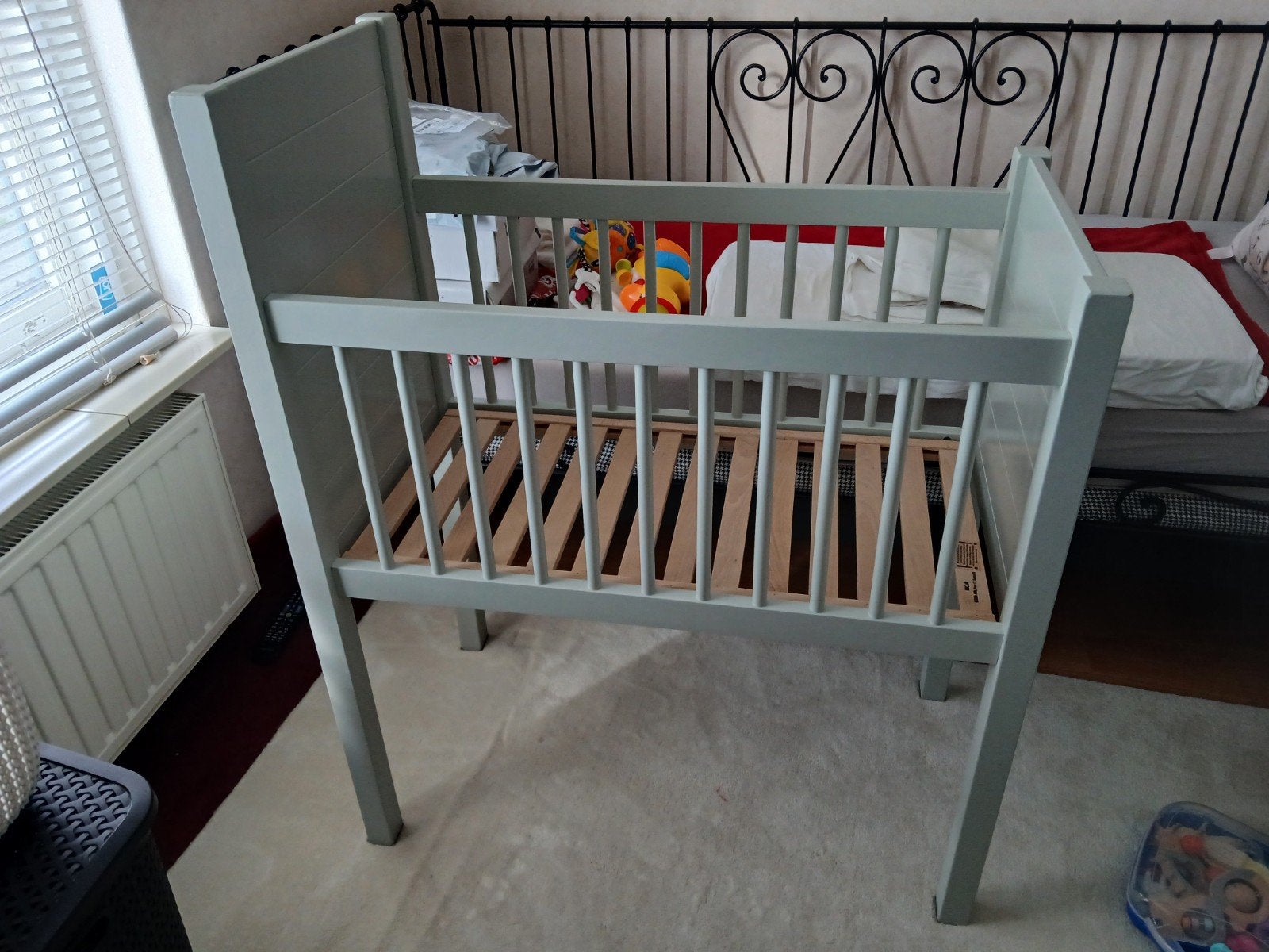 baby wiegje grijs kleur, Ophalen, Zo goed als nieuw, Wieg