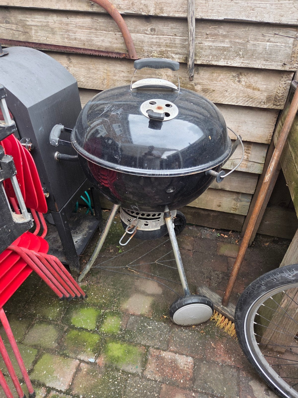 Weber 57 Pizza Oven met Rookaccessoires en Gietijzer, Ophalen, Gebruikt
