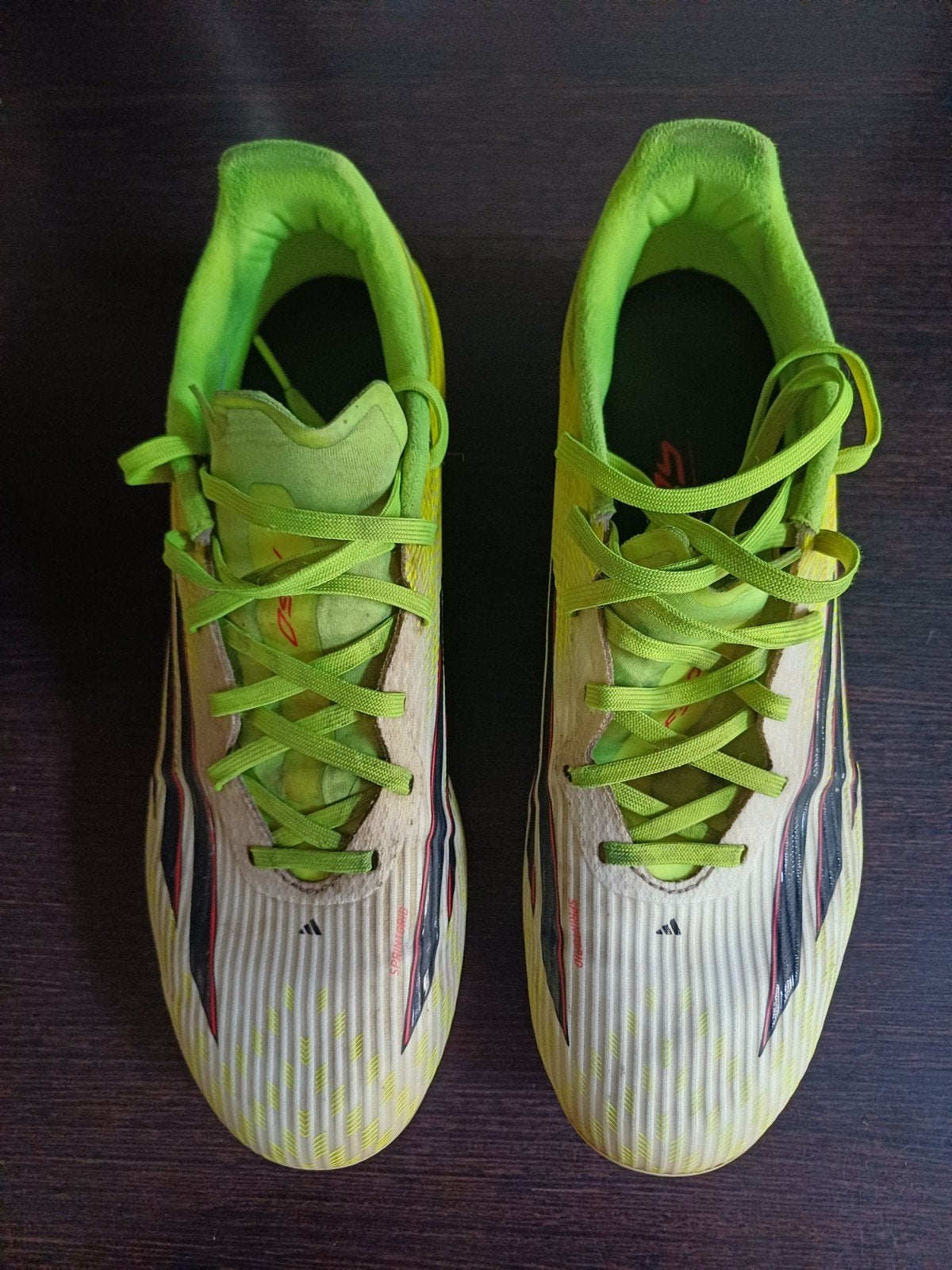 voetbalschoenen maat 41 1/2, Adidas F50 league, 3 mnd oud, Ophalen, Zo goed als nieuw, Schoenen