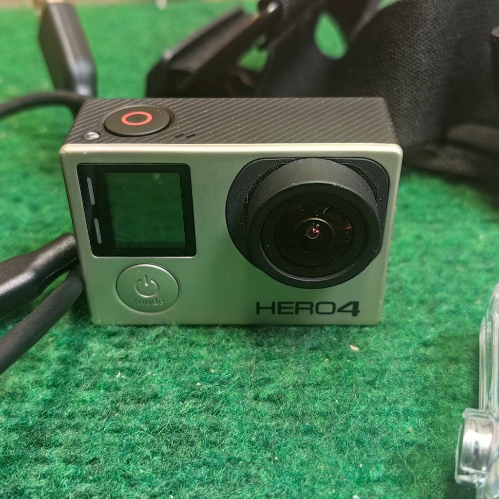GoPro Hero 4 Inclusief Accessoires - In Nette Staat, GoPro, Gebruikt, Support@gopro.com, 3025 Clearview Way
San Mateo, CA 94402
USA