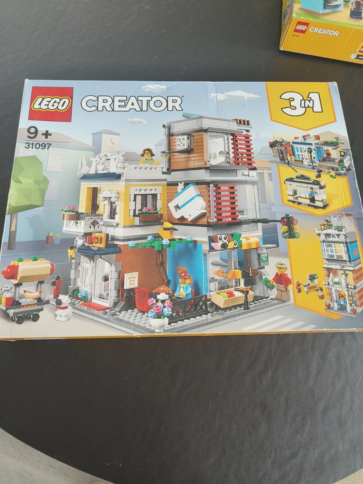 LEGO Creator 31097 Townhouse Pet Shop & Café 3-in-1, Ophalen of Verzenden, Zo goed als nieuw, Overige merken