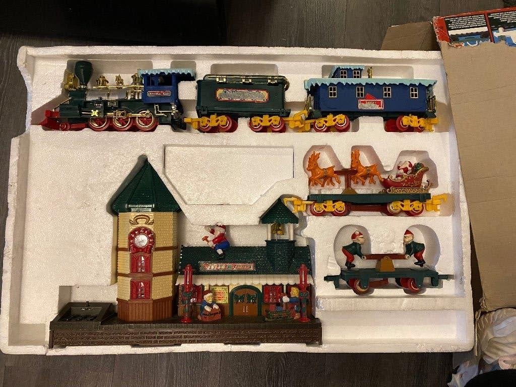 Grote kersttrein Kerst North Pole Christmas Express, Diversen, Kerst, Ophalen of Verzenden, Gebruikt